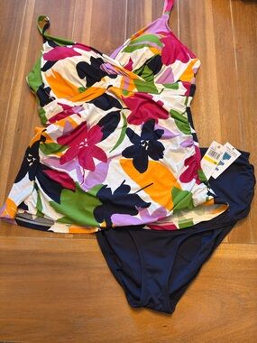 Anne Cole Floral Multicolor Tankini with Navy